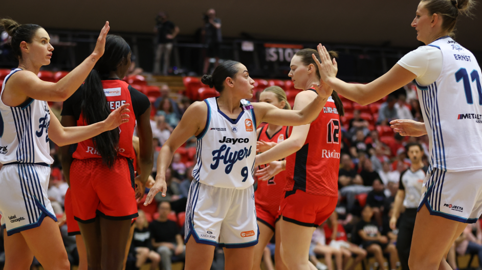 Southside Flyers v Perth Lynx - 2024/25 Cygnett WNBL season Round 1